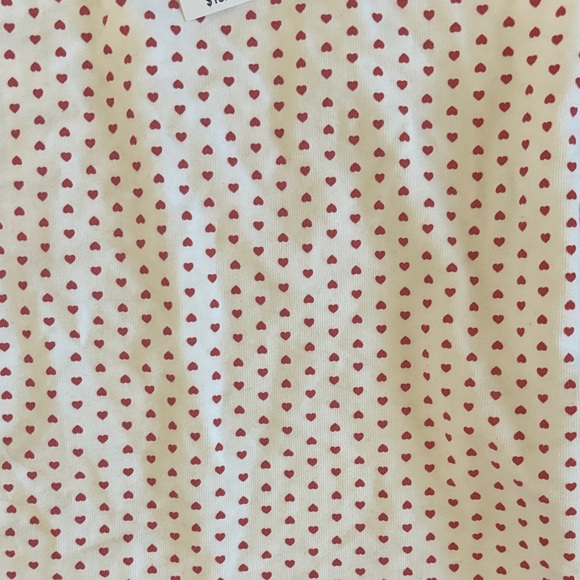 Brandy Melville Cream Camisole with Red Hearts - Picture 3 of 4